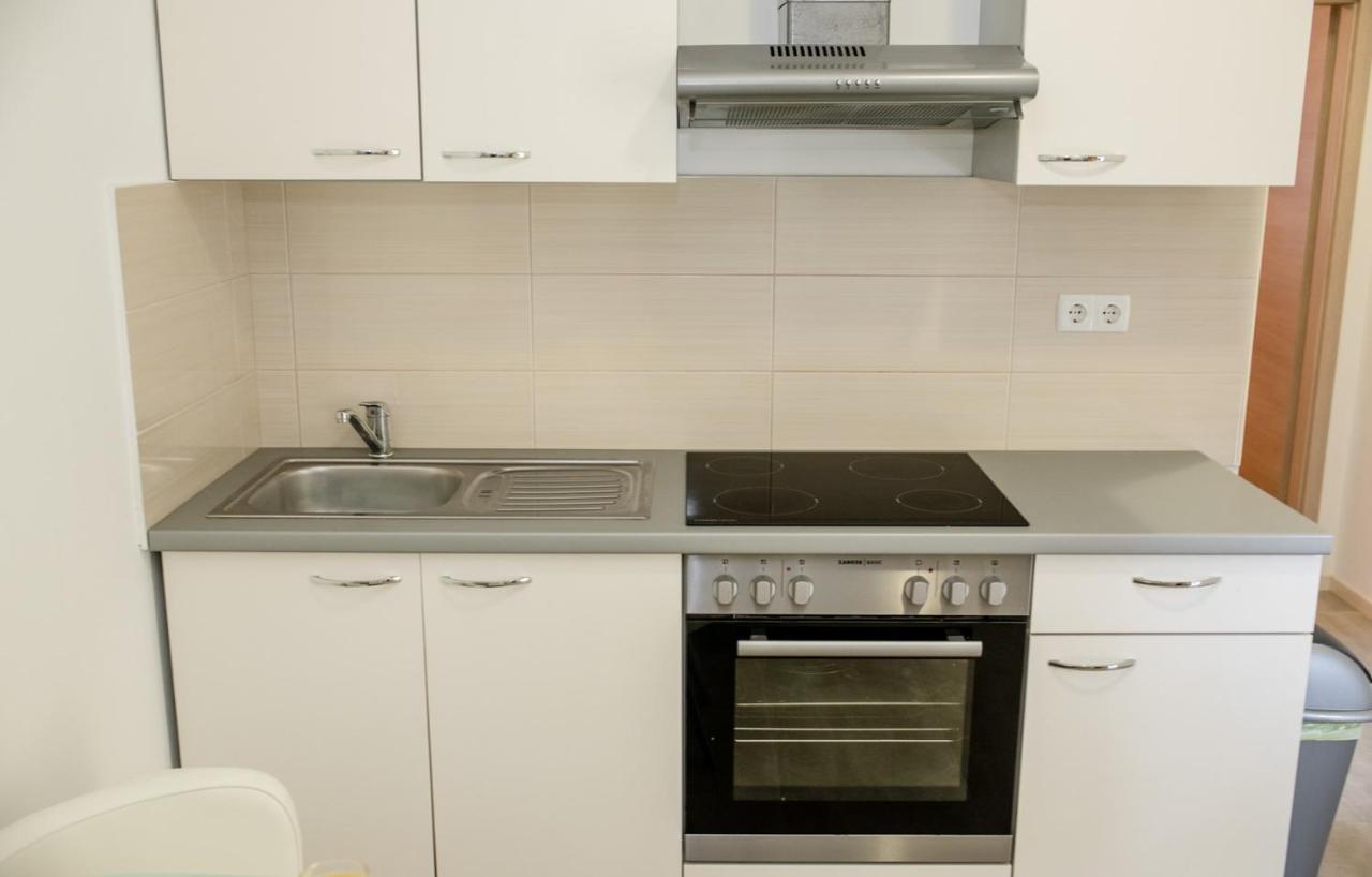 Apartments Vladimir 2835 راب المظهر الخارجي الصورة